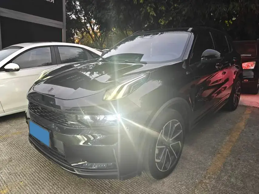 2022 ISUZU MU-X view 1