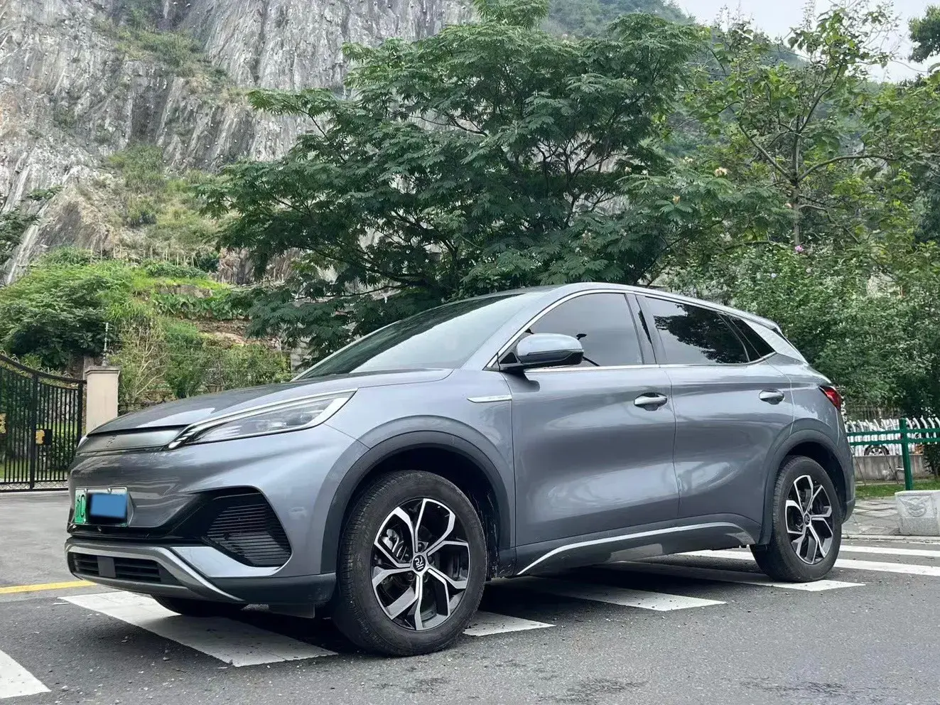 2024 BYD YUAN view 1