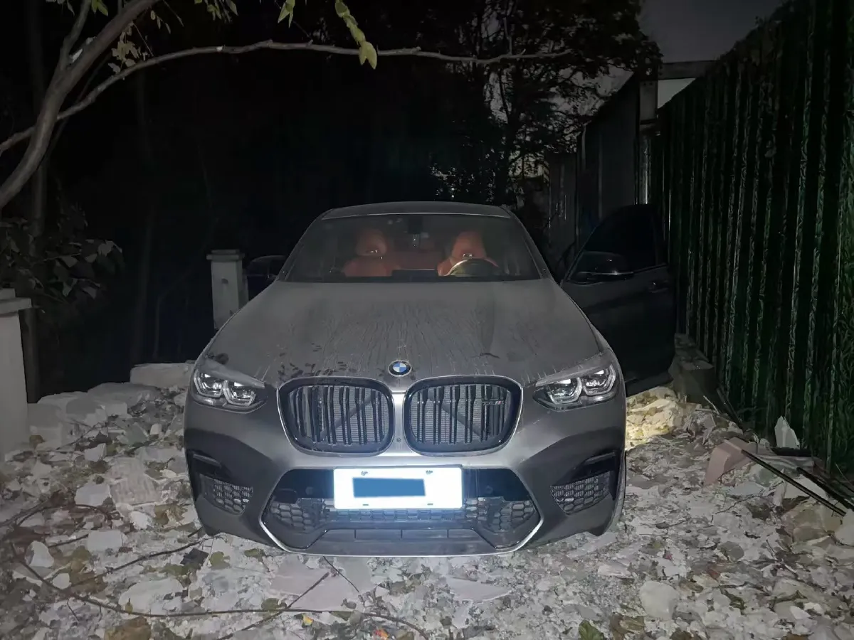 2019 BMW X4 M 3.0T 480HP L6 8AT,autocango,china used car exporter,china ev exporter,chinese used car exporter,chinese used ev exporter