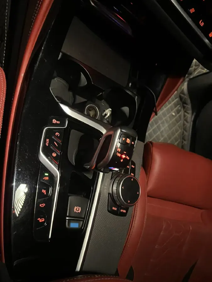 2019 BMW X4 M 3.0T 480HP L6 8AT,autocango,china used car exporter,china ev exporter,chinese used car exporter,chinese used ev exporter