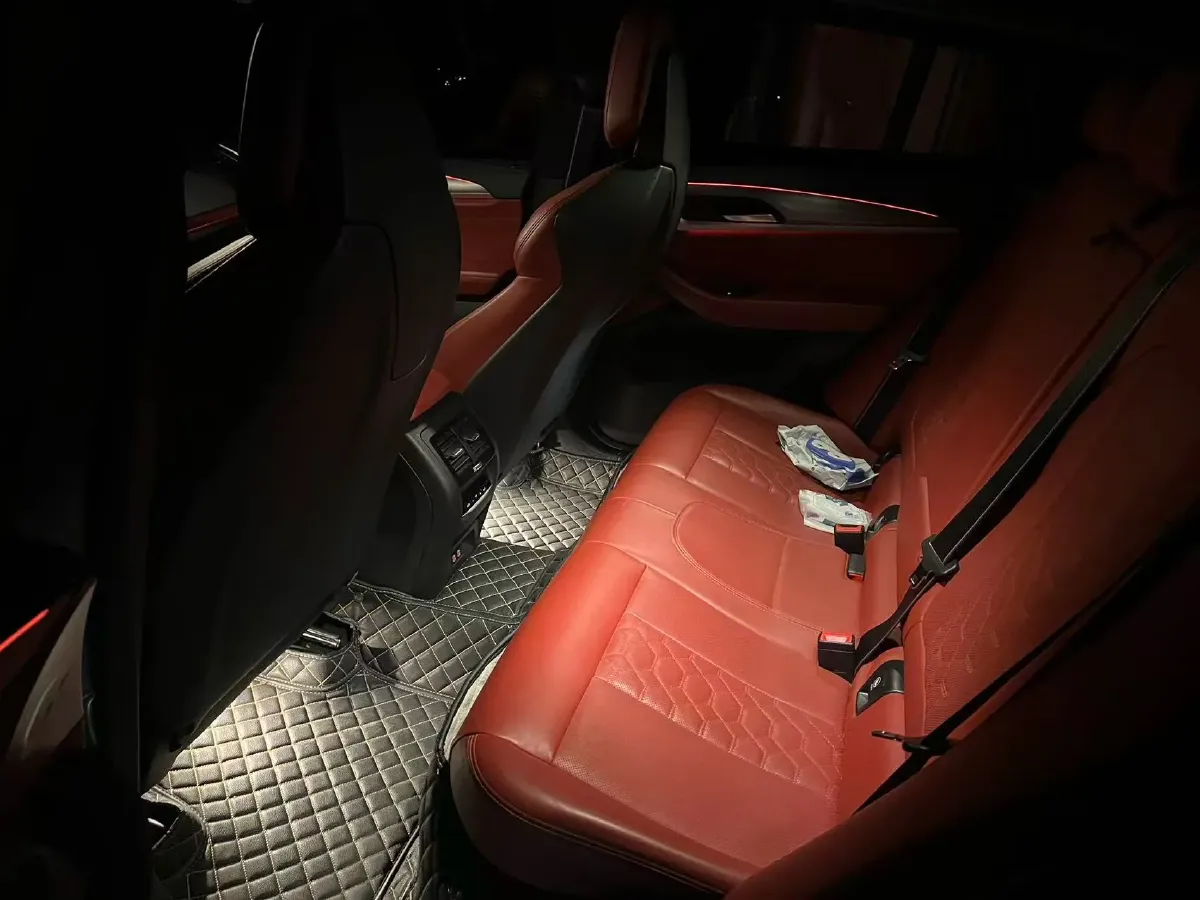 2019 BMW X4 M 3.0T 480HP L6 8AT,autocango,china used car exporter,china ev exporter,chinese used car exporter,chinese used ev exporter