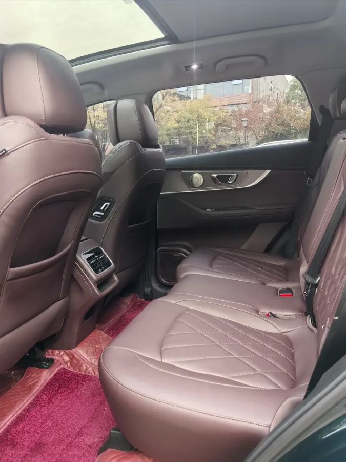 2024 Chery Tiggo 8 PRO 2.0T 254HP L4 8AT,autocango,china used car exporter,china ev exporter,chinese used car exporter,chinese used ev exporter