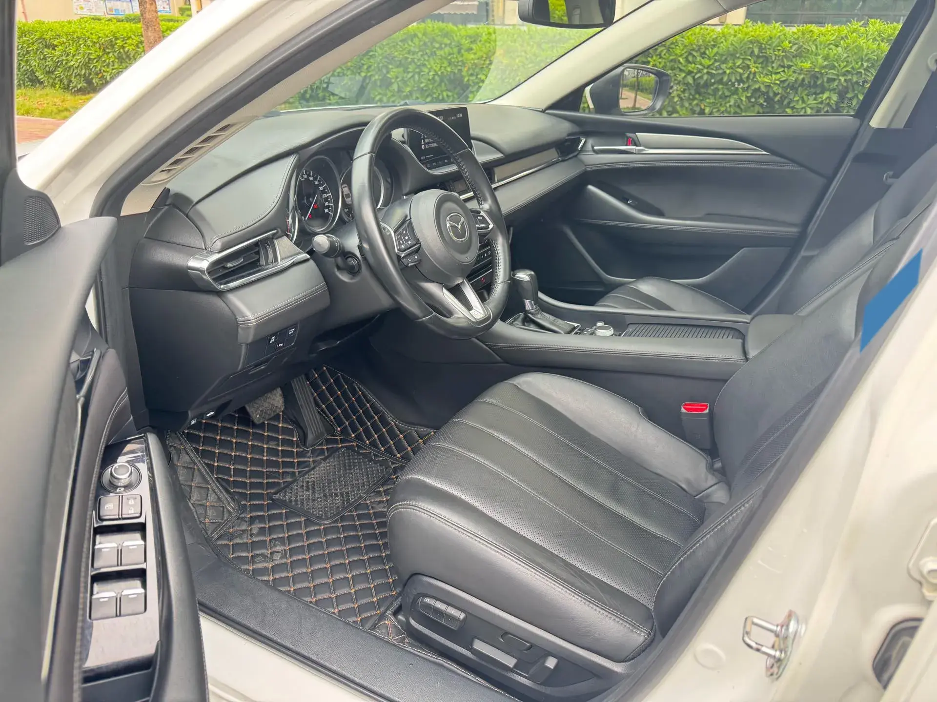 2020 MAZDA ATENZA thumbnail 4