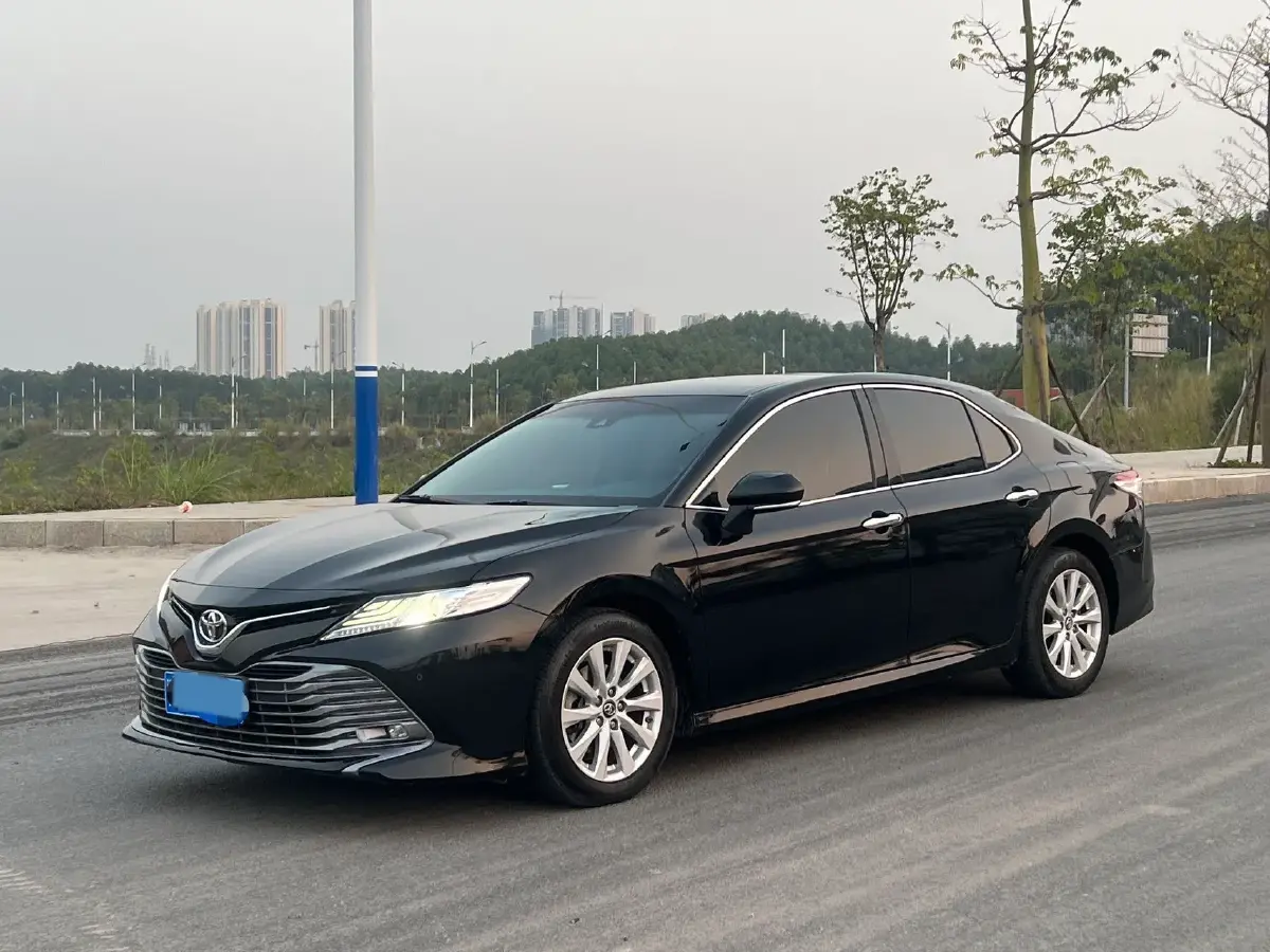 2018 Toyota Camry 2.0L 169HP L4 6AT