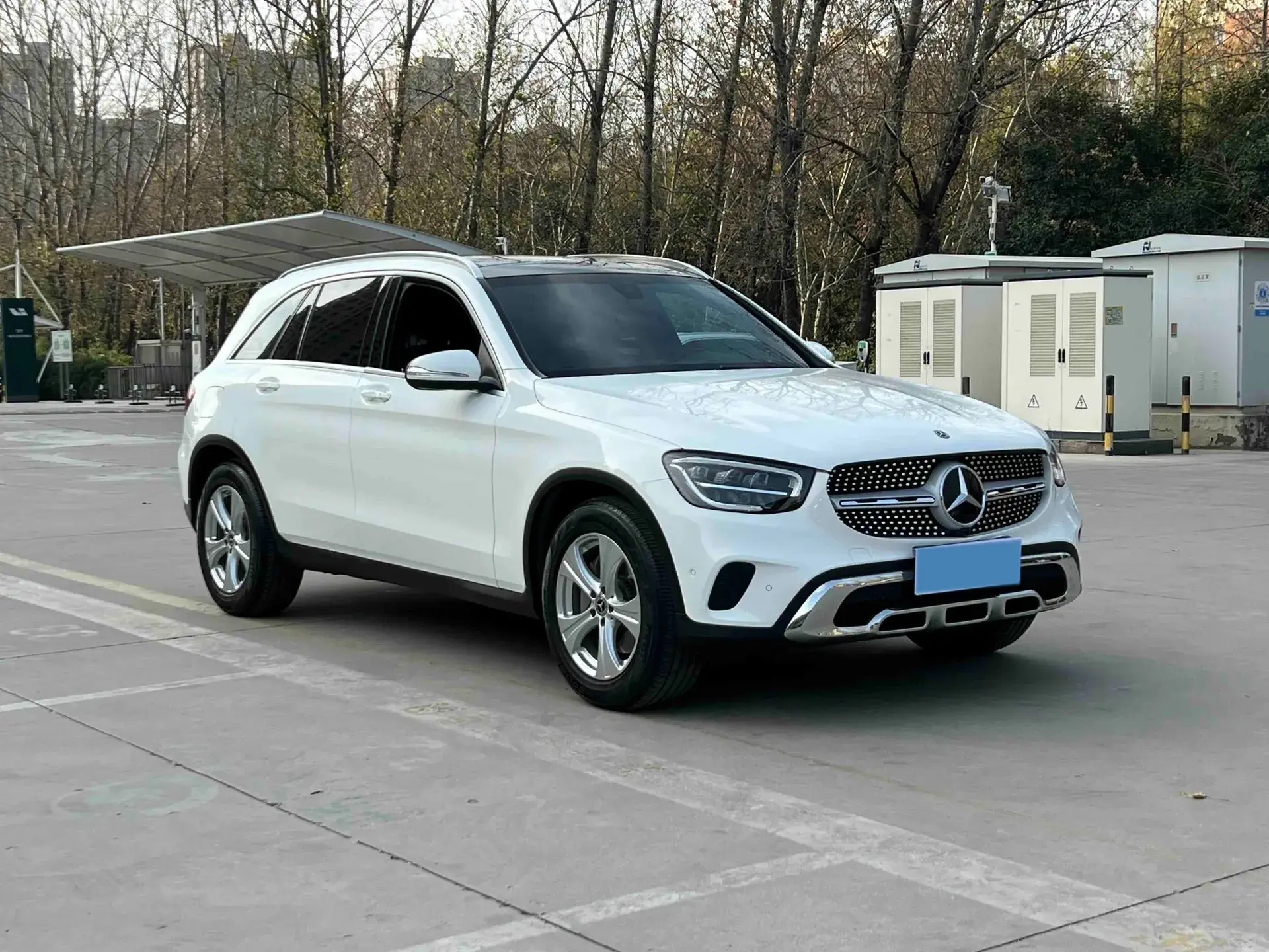 2020 MERCEDES-BENZ GLC thumbnail 3