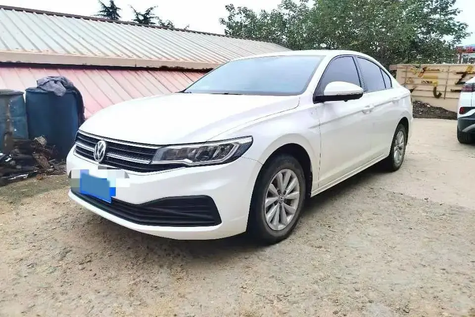 2019 VOLKSWAGEN BORA view 1