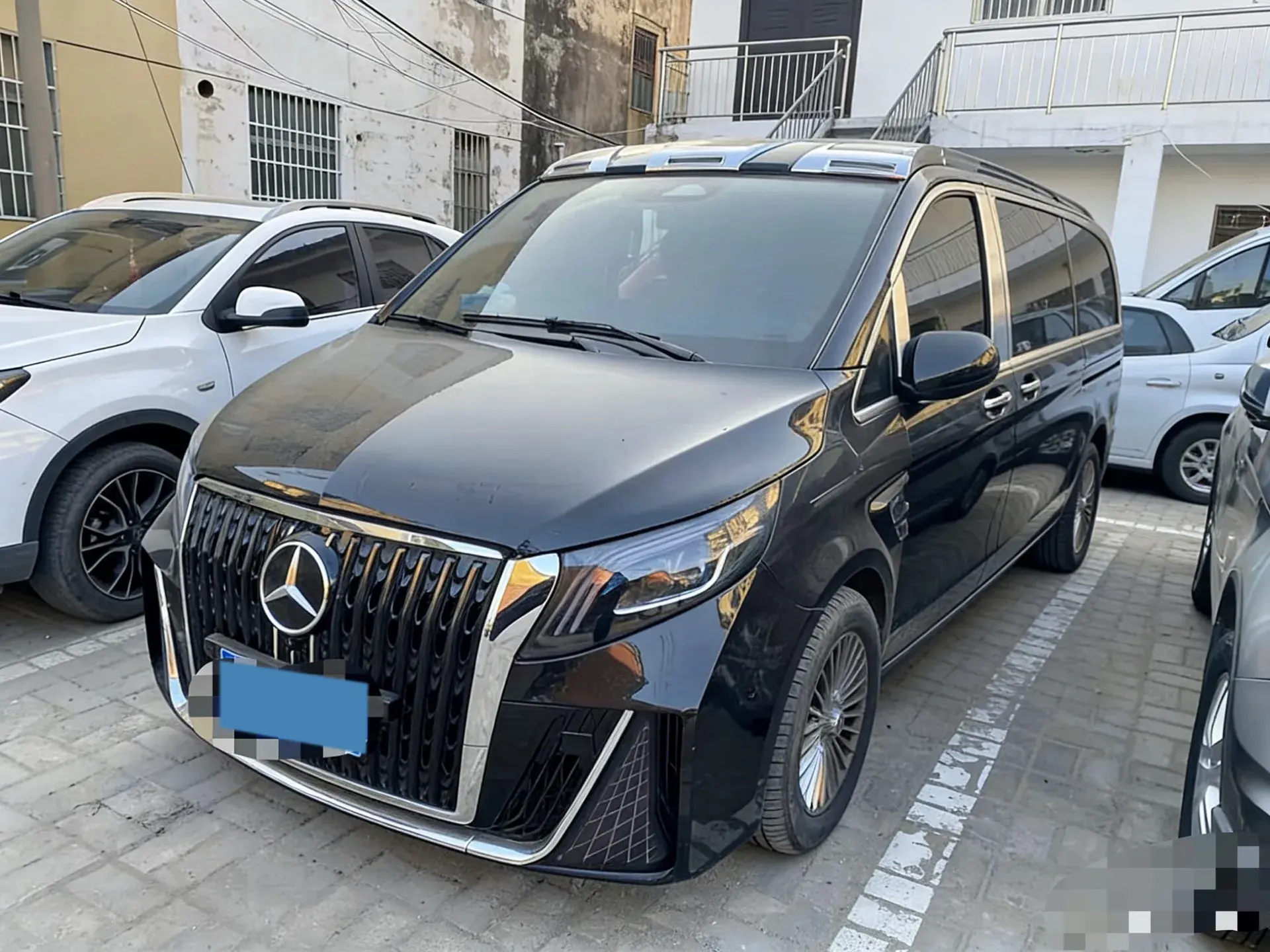 2024 MERCEDES-BENZ VITO view 1