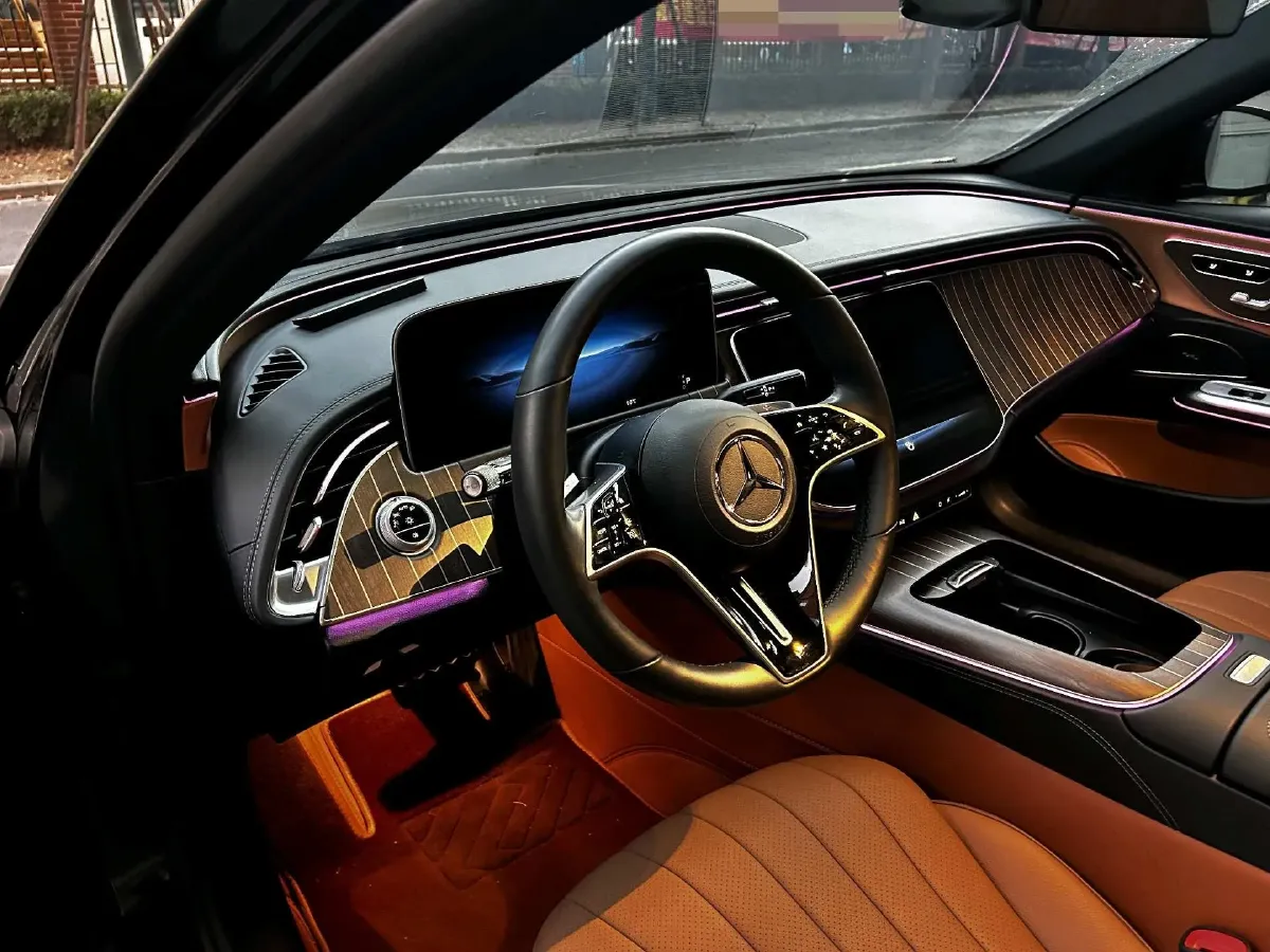 2025 Mercedes-Benz E Class 2.0T 258HP L4 9AT,autocango,china used car exporter,china ev exporter,chinese used car exporter,chinese used ev exporter