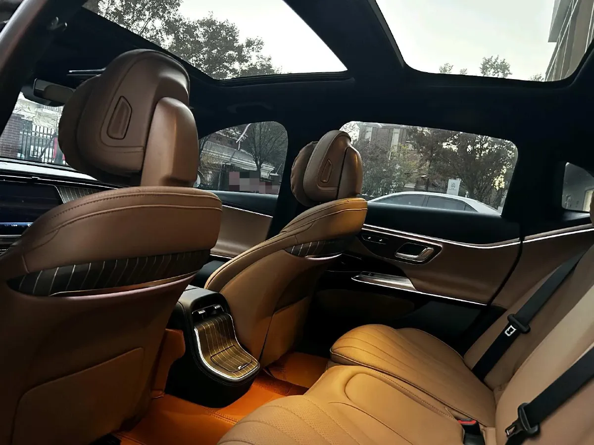 2025 Mercedes-Benz E Class 2.0T 258HP L4 9AT,autocango,china used car exporter,china ev exporter,chinese used car exporter,chinese used ev exporter