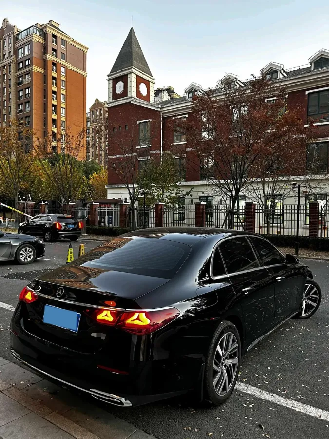 2025 Mercedes-Benz E Class 2.0T 258HP L4 9AT,autocango,china used car exporter,china ev exporter,chinese used car exporter,chinese used ev exporter
