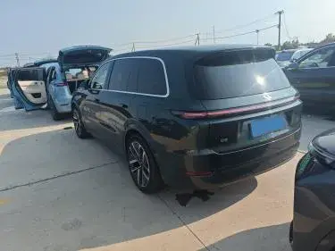 2024 TOYOTA LAND thumbnail 4