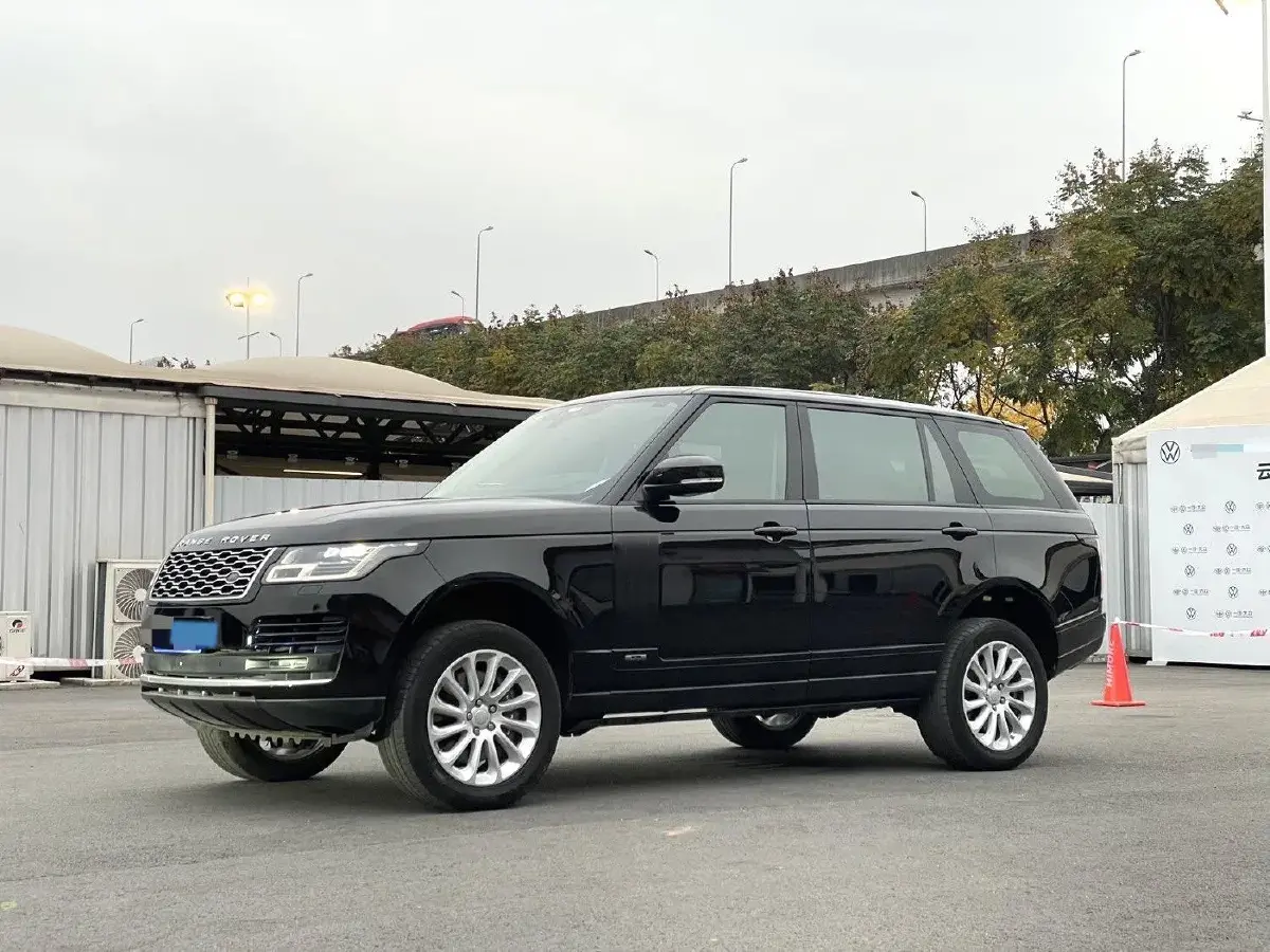 2018 Land Rover Range Rover Evoque 2.0T 241HP L4 9AT