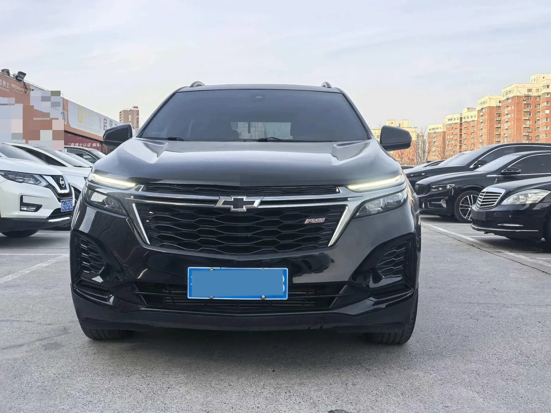 2022 CHEVROLET EQUINOX thumbnail 2