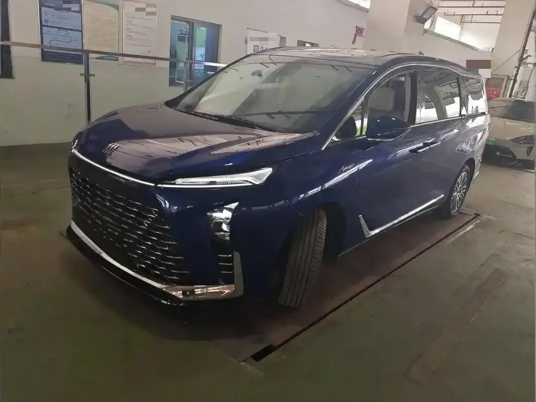 2026 Buick GL8 1.5T 180HP L4 2DHT PHEV