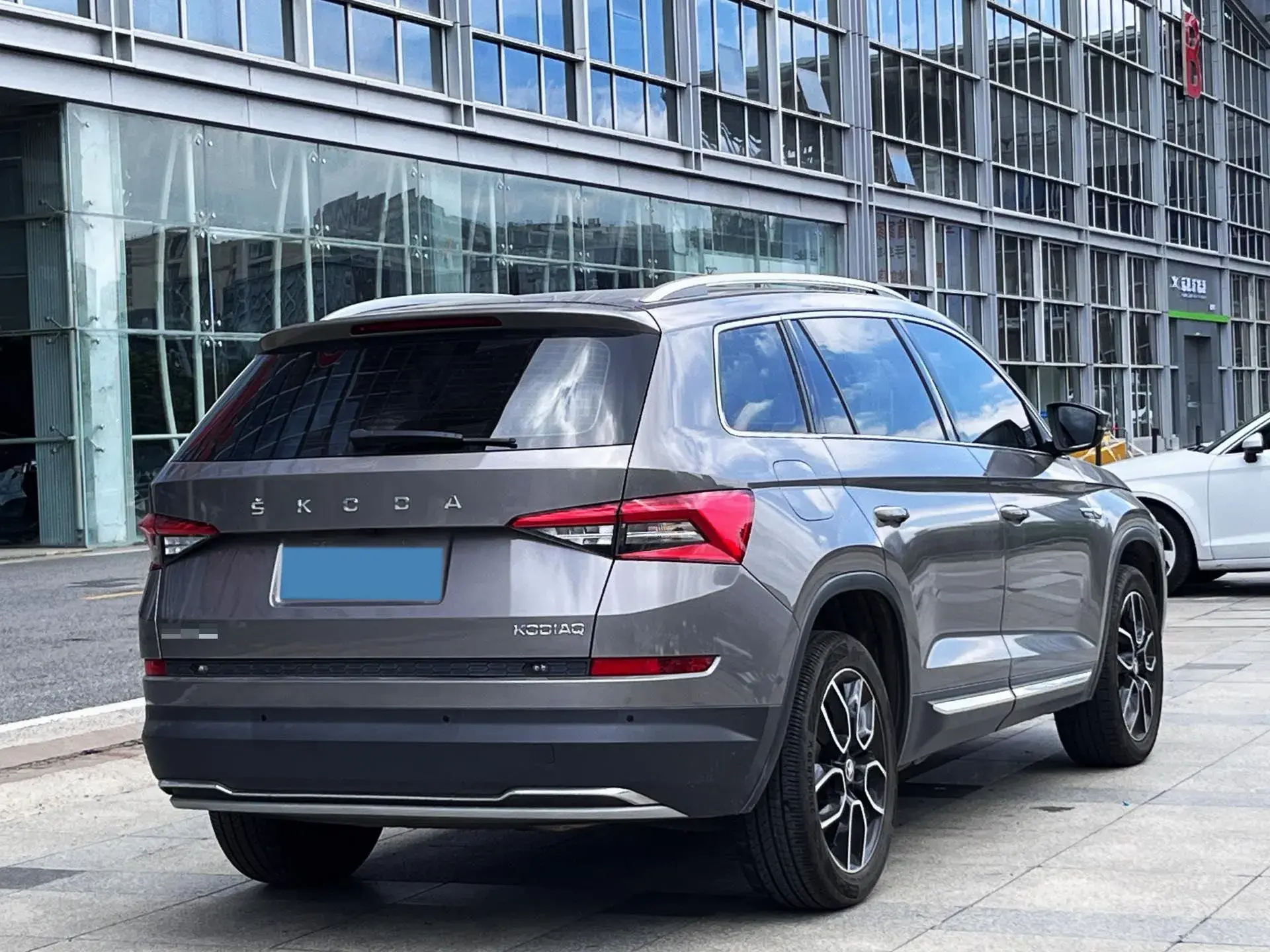 2018 SKODA KODIAK thumbnail 4