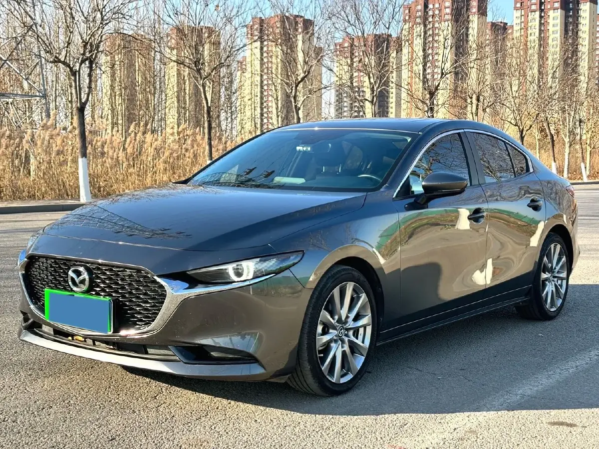 2021 Mazda 3 Axela 2.0L 158HP L4 6AT