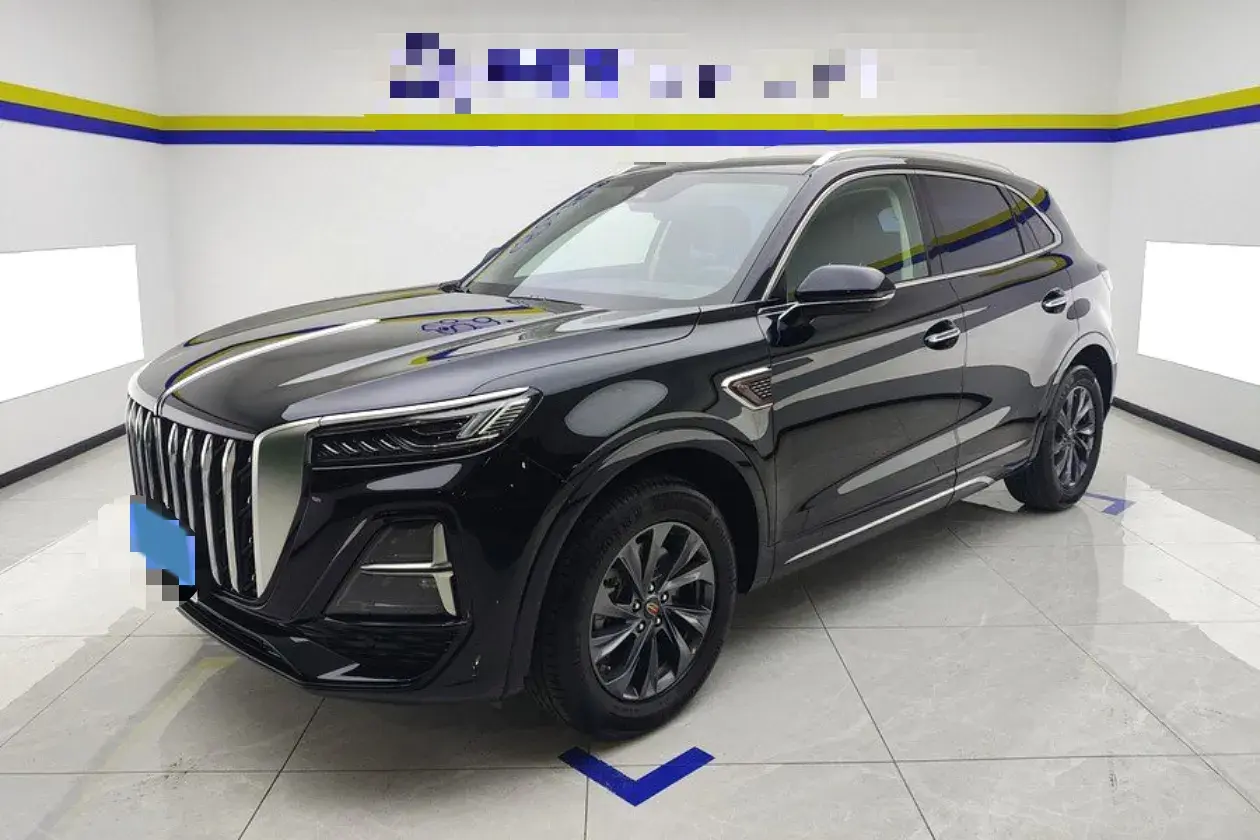 2023 HongQi HS5 2.0T 252HP L4 8AT