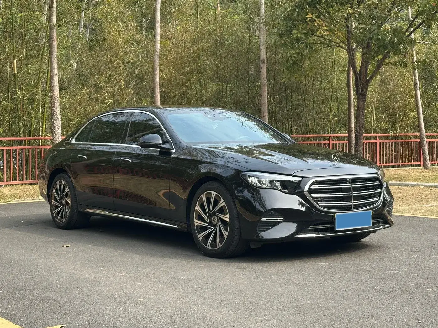 2024 MERCEDES-BENZ E thumbnail 3