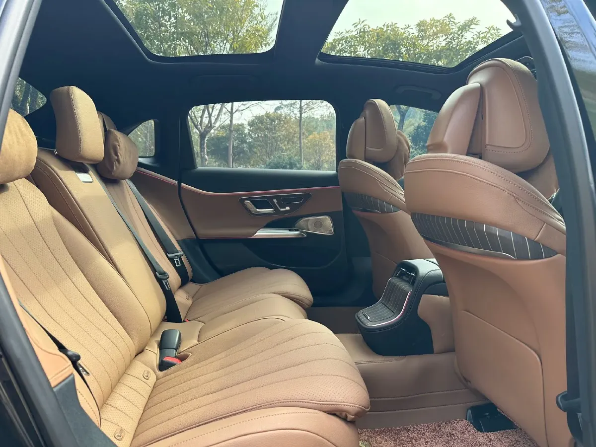 2024 Mercedes-Benz E Class 2.0T 258HP L4 9AT,autocango,china used car exporter,china ev exporter,chinese used car exporter,chinese used ev exporter