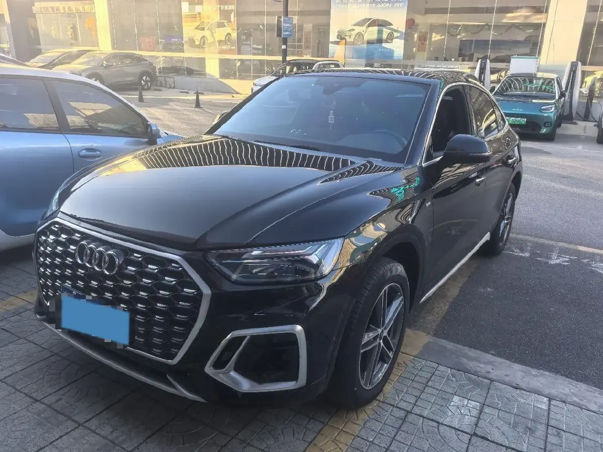 2022 Audi Q5L Sportback 2.0T 190HP L4 7DCT