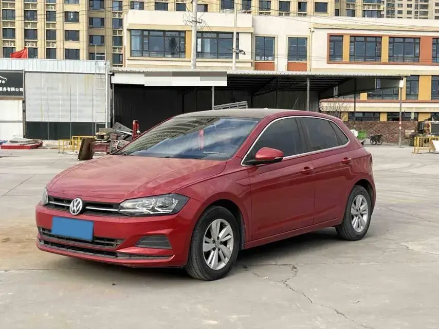 2019 VOLKSWAGEN POLO view 1