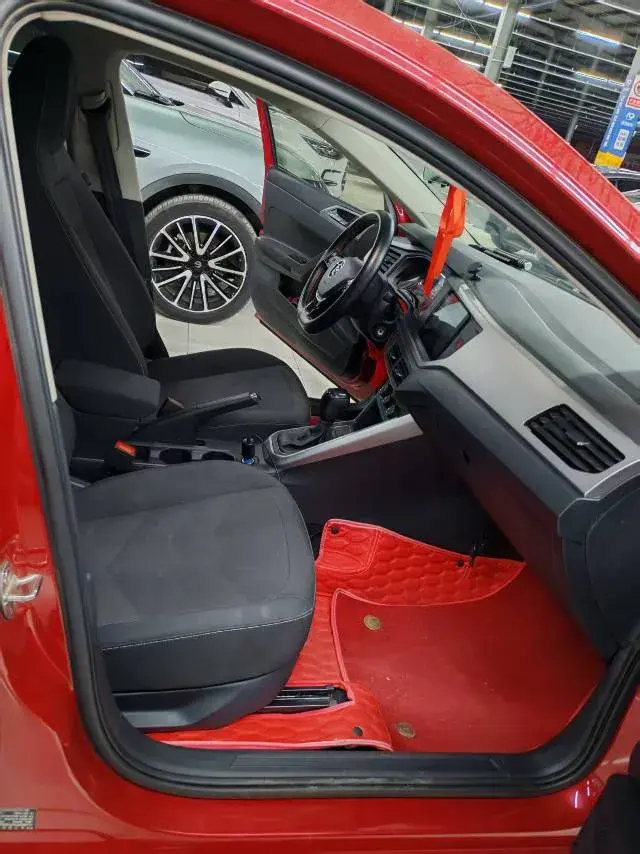 2019 VOLKSWAGEN POLO thumbnail 3