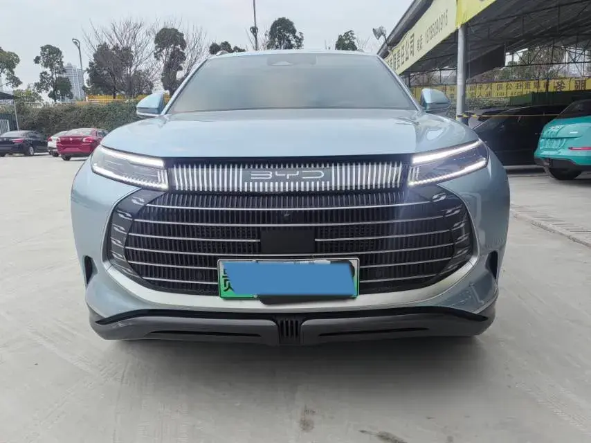 2023 BYD FRIGATE thumbnail 2