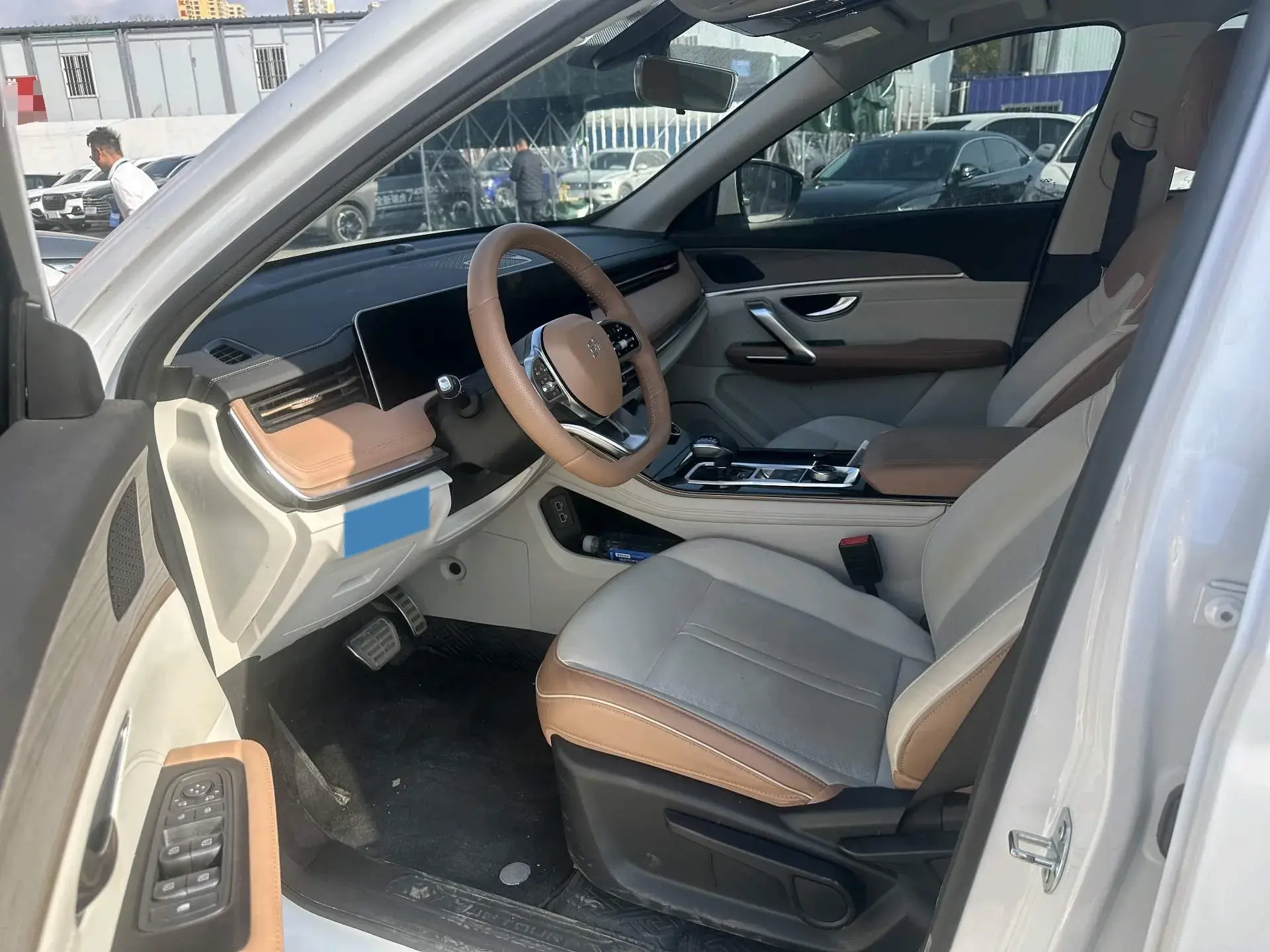 2024 JETOUR X70 thumbnail 3