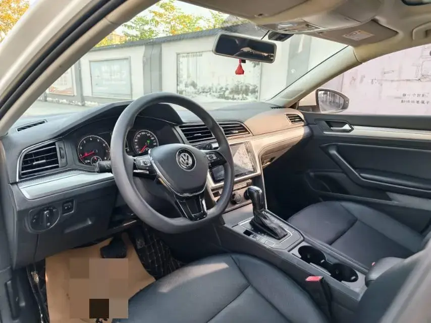 2019 VOLKSWAGEN LAMANDO thumbnail 4