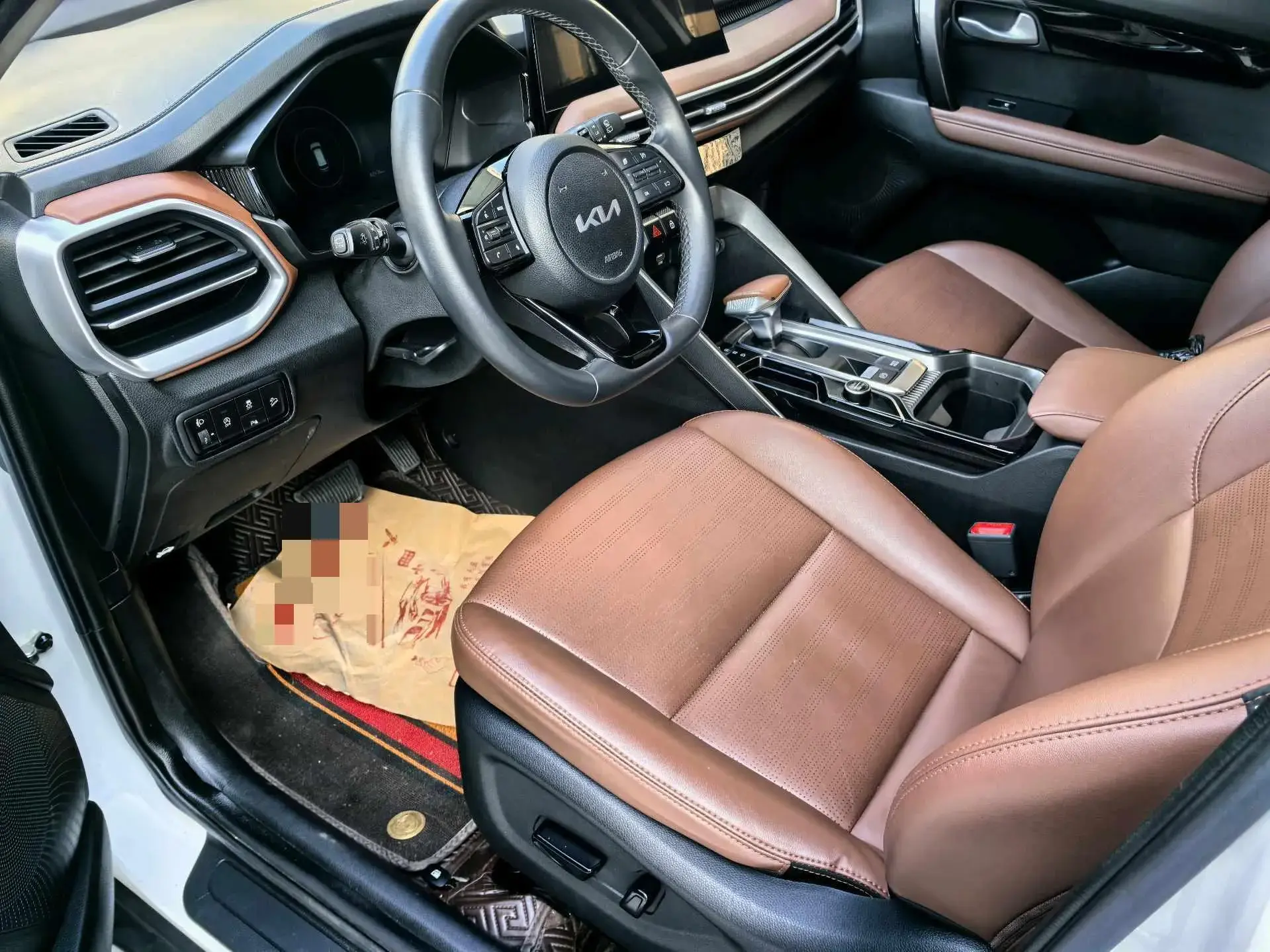 2021 KIA SPORTAGE thumbnail 4