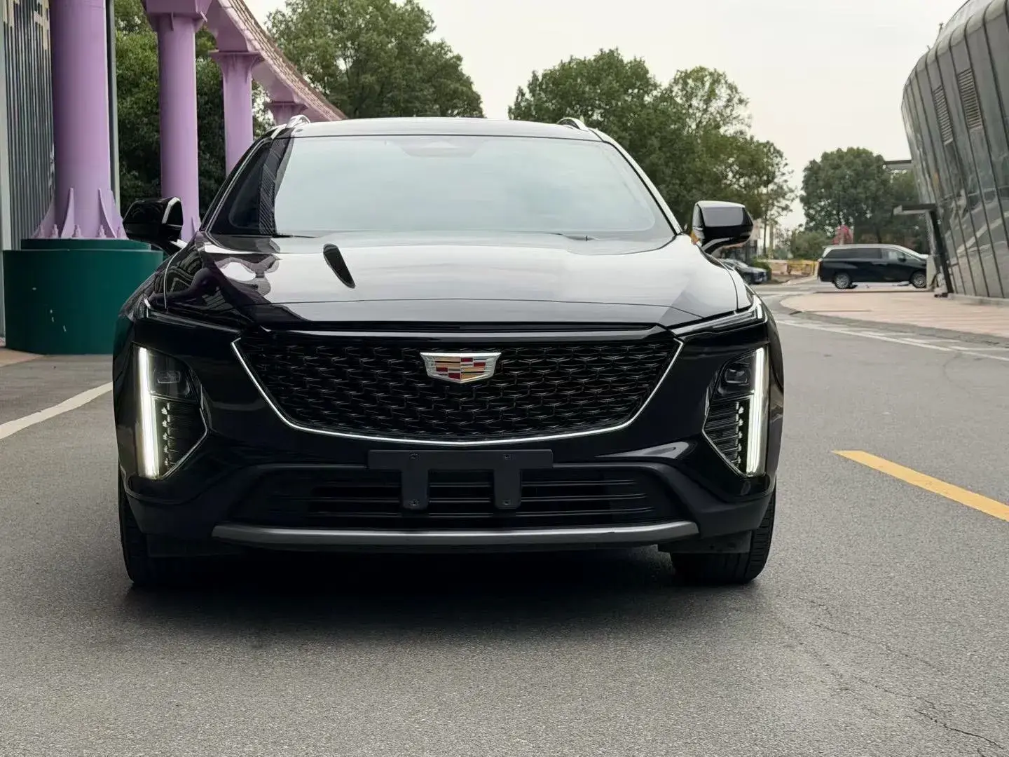 2023 CADILLAC GT4 thumbnail 2
