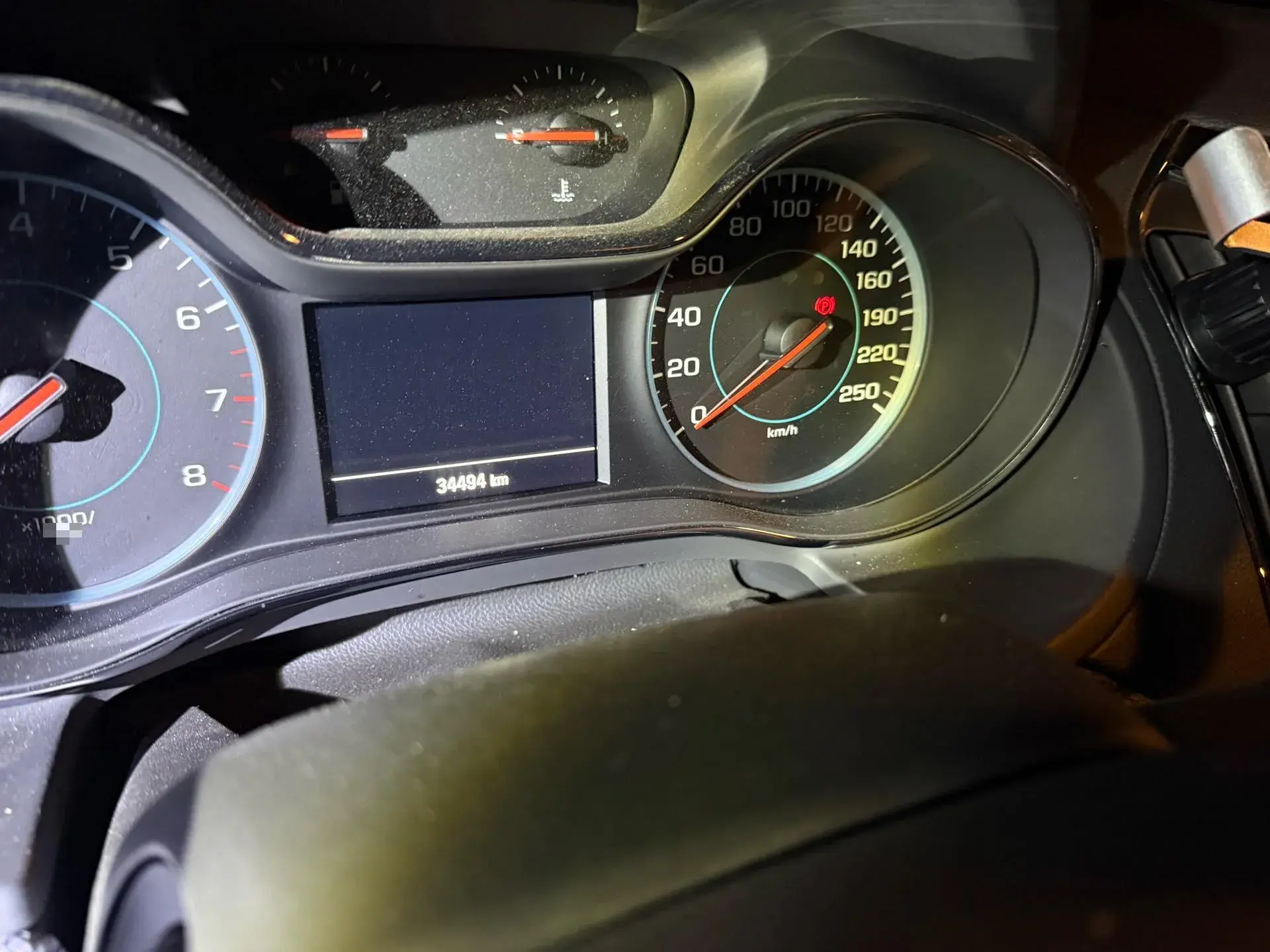 2018 CHEVROLET CRUZE thumbnail 3