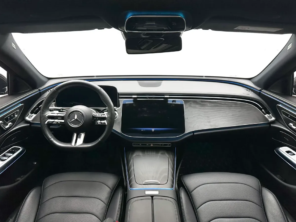 2024 Mercedes-Benz E Class 2.0T 258HP L4 9AT,autocango,china used car exporter,china ev exporter,chinese used car exporter,chinese used ev exporter