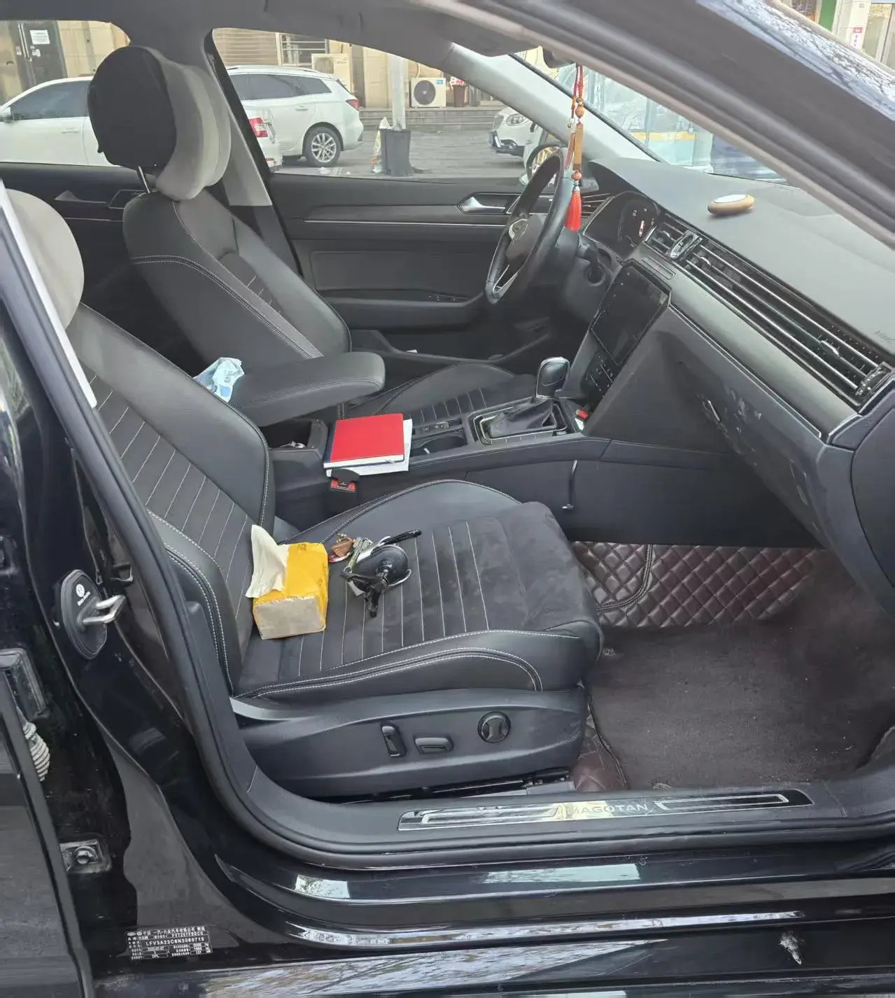 2021 VOLKSWAGEN MAGOTAN thumbnail 2