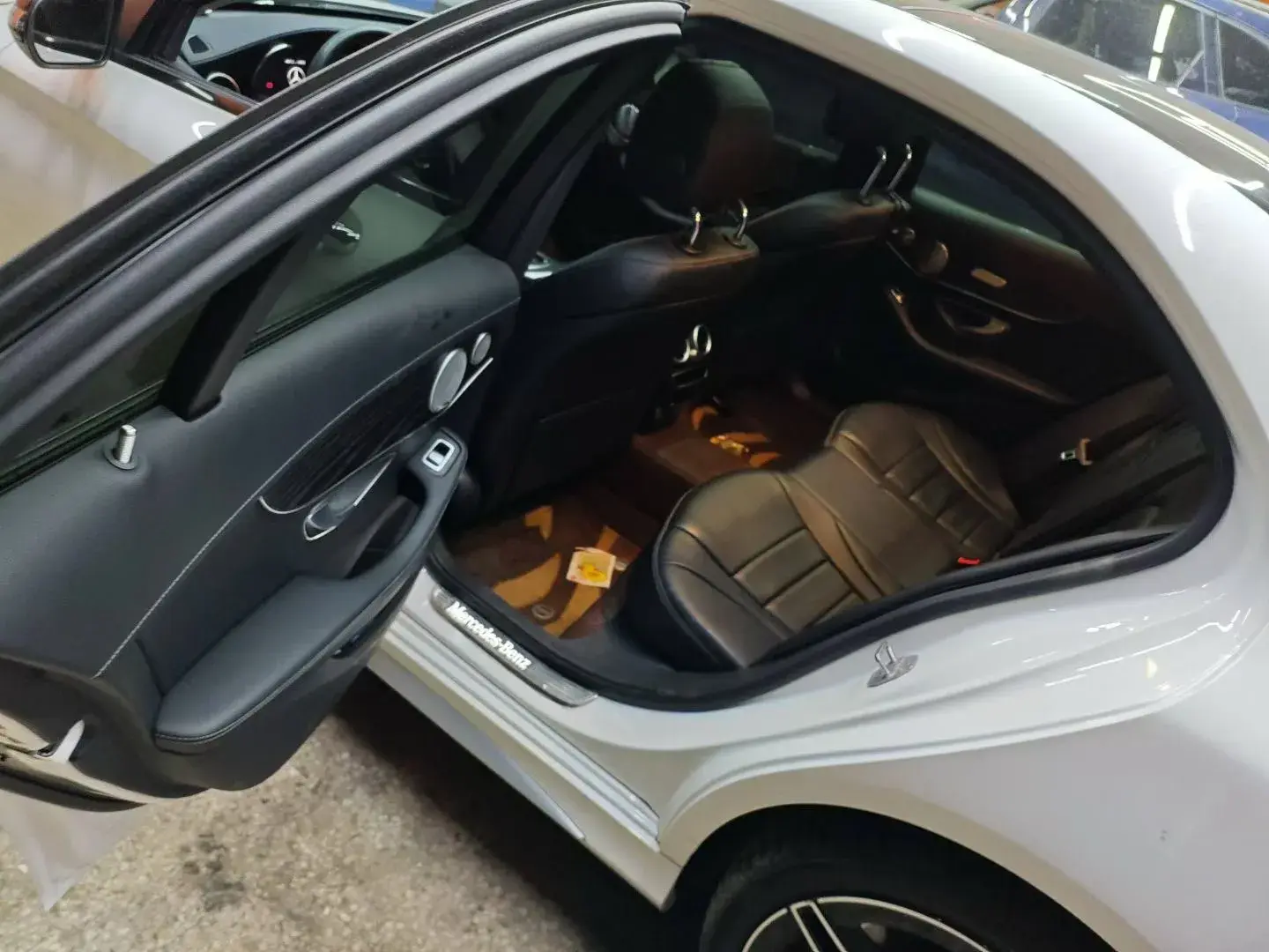 2021 MERCEDES-BENZ C thumbnail 3