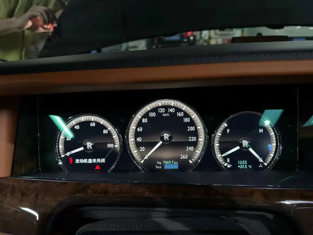 2018 Rolls-Royce Phantom 6.7T 571HP V12 8AT,autocango,china used car exporter,china ev exporter,chinese used car exporter,chinese used ev exporter