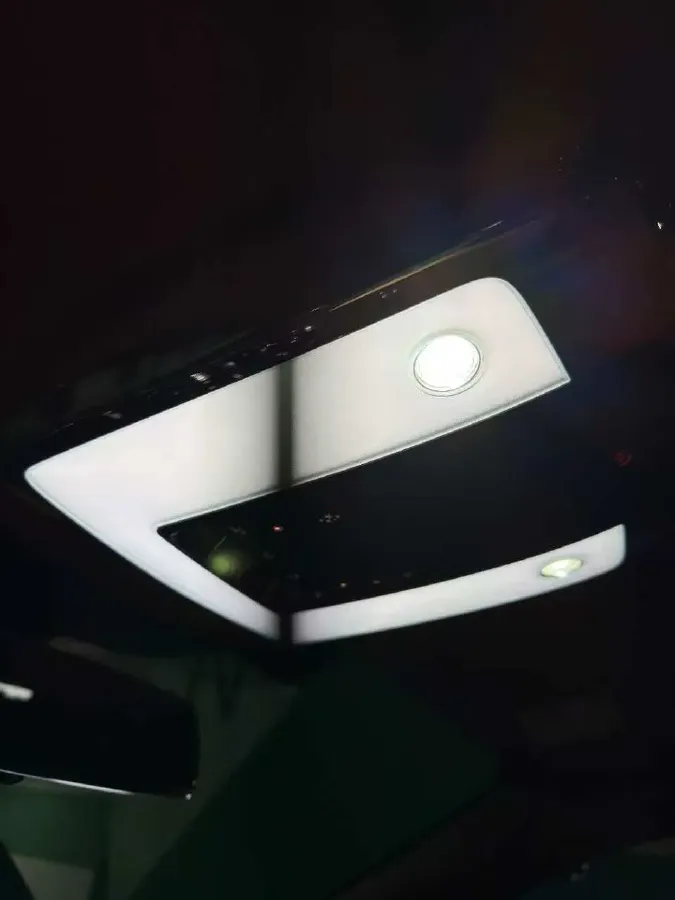 2018 Rolls-Royce Phantom 6.7T 571HP V12 8AT,autocango,china used car exporter,china ev exporter,chinese used car exporter,chinese used ev exporter