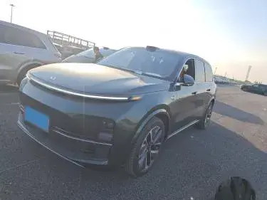 2024 Toyota Land Cruiser Prado 2.4T 282HP L4 8AT Hybrid