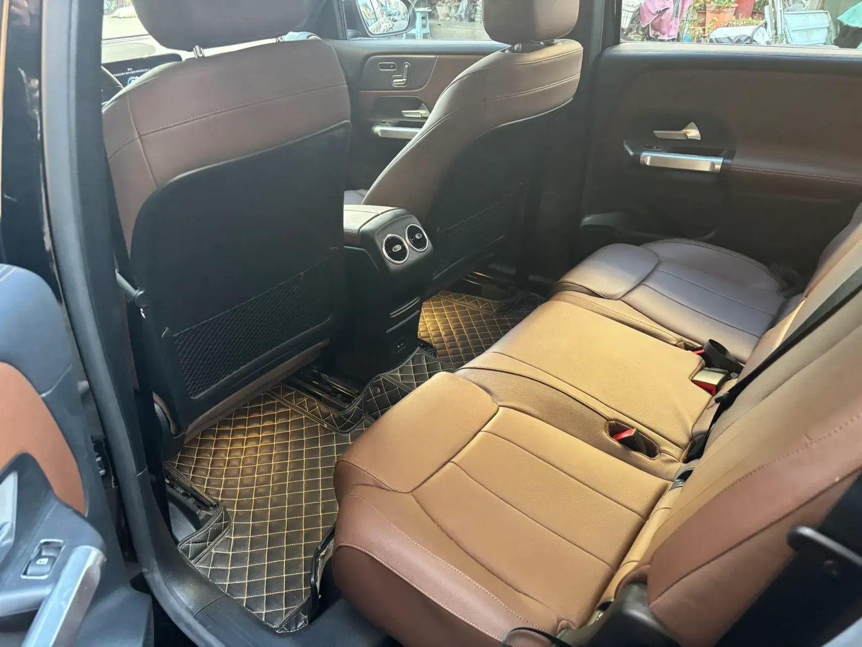 2021 MERCEDES-BENZ GLB thumbnail 4