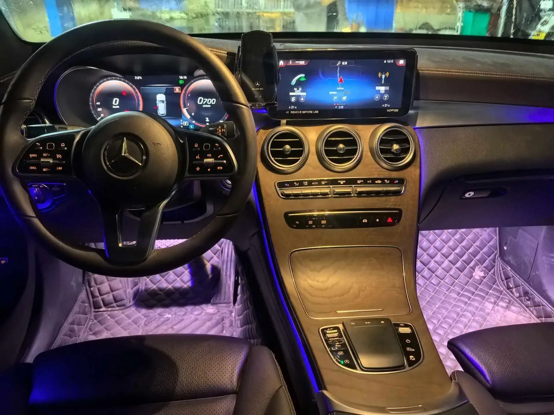 2022 MERCEDES-BENZ GLC thumbnail 2