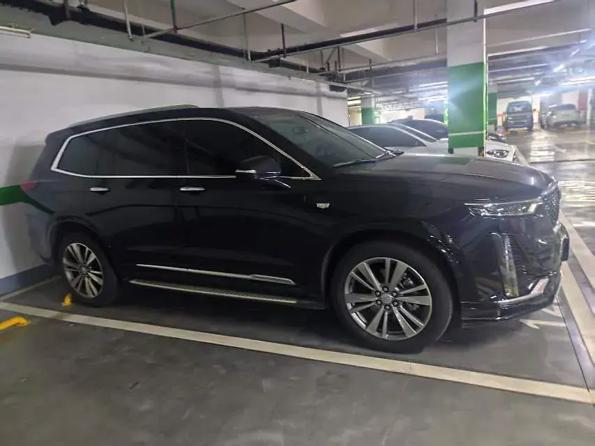 2021 CADILLAC XT6 thumbnail 2