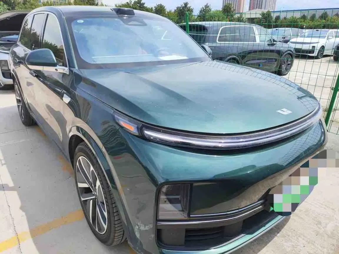 2024 Ford Bronco 2.3T 275HP L4 10AT,autocango,china used car exporter,china ev exporter,chinese used car exporter,chinese used ev exporter