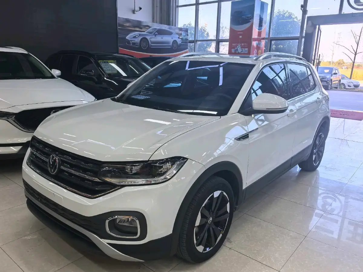 2021 Volkswagen Tacqua 1.5L 113HP L4 6AT