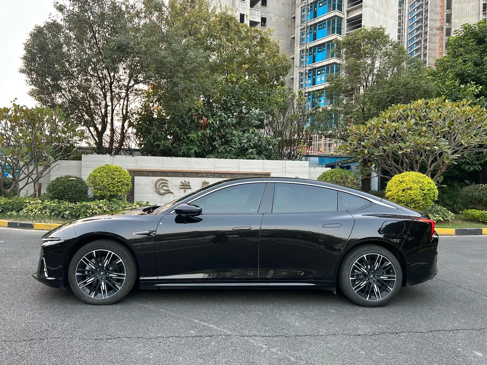 2024 NETA S thumbnail 3