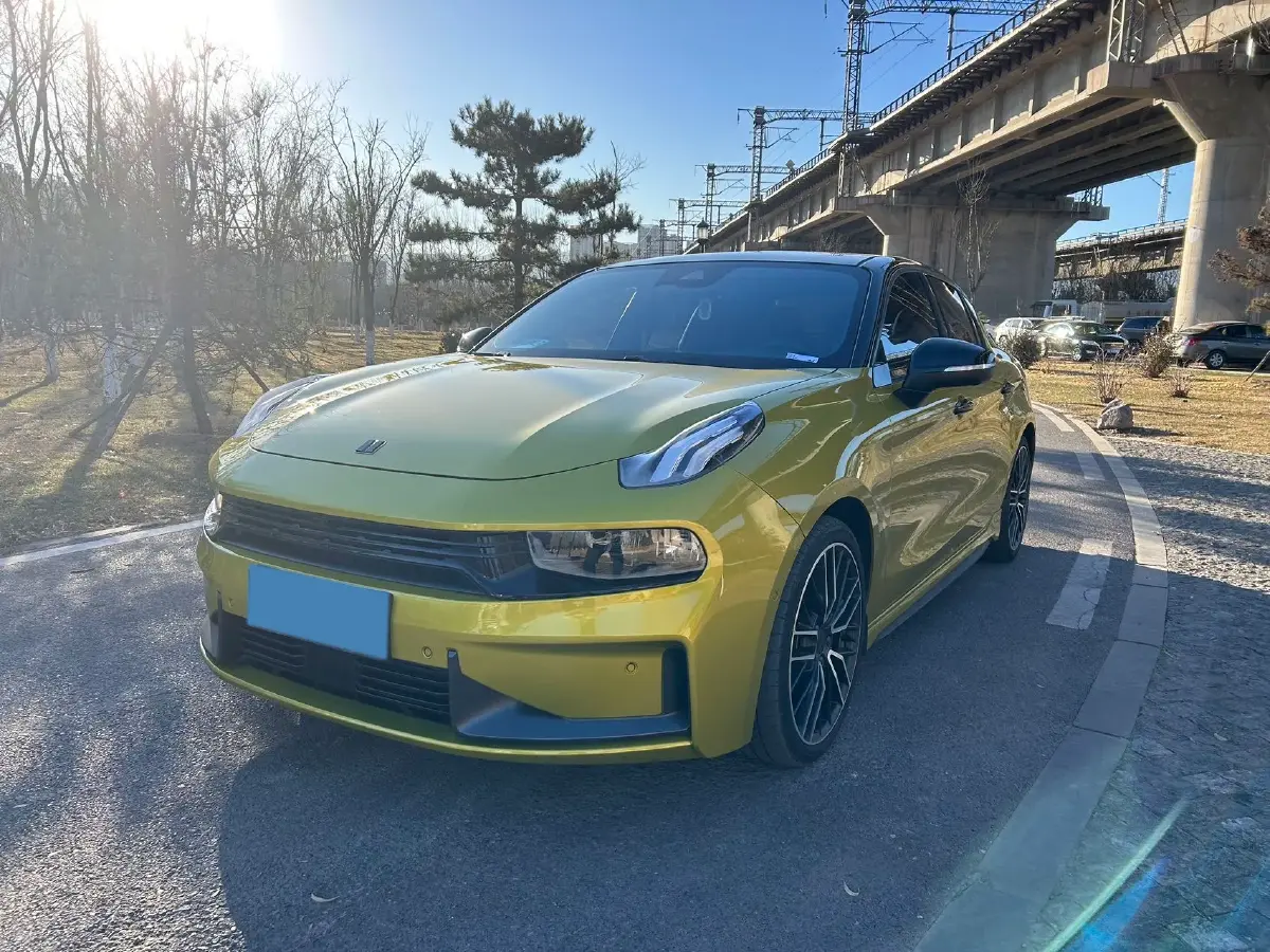 2022 LYNK&CO 03 2.0T 254HP L4 8AT