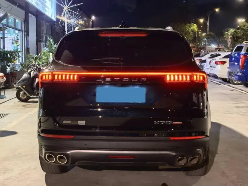 2024 JETOUR X70 thumbnail 4