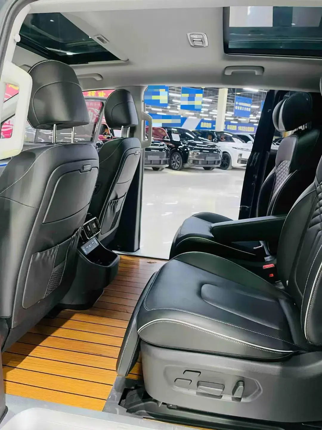 2021 HYUNDAI CUSTO thumbnail 4