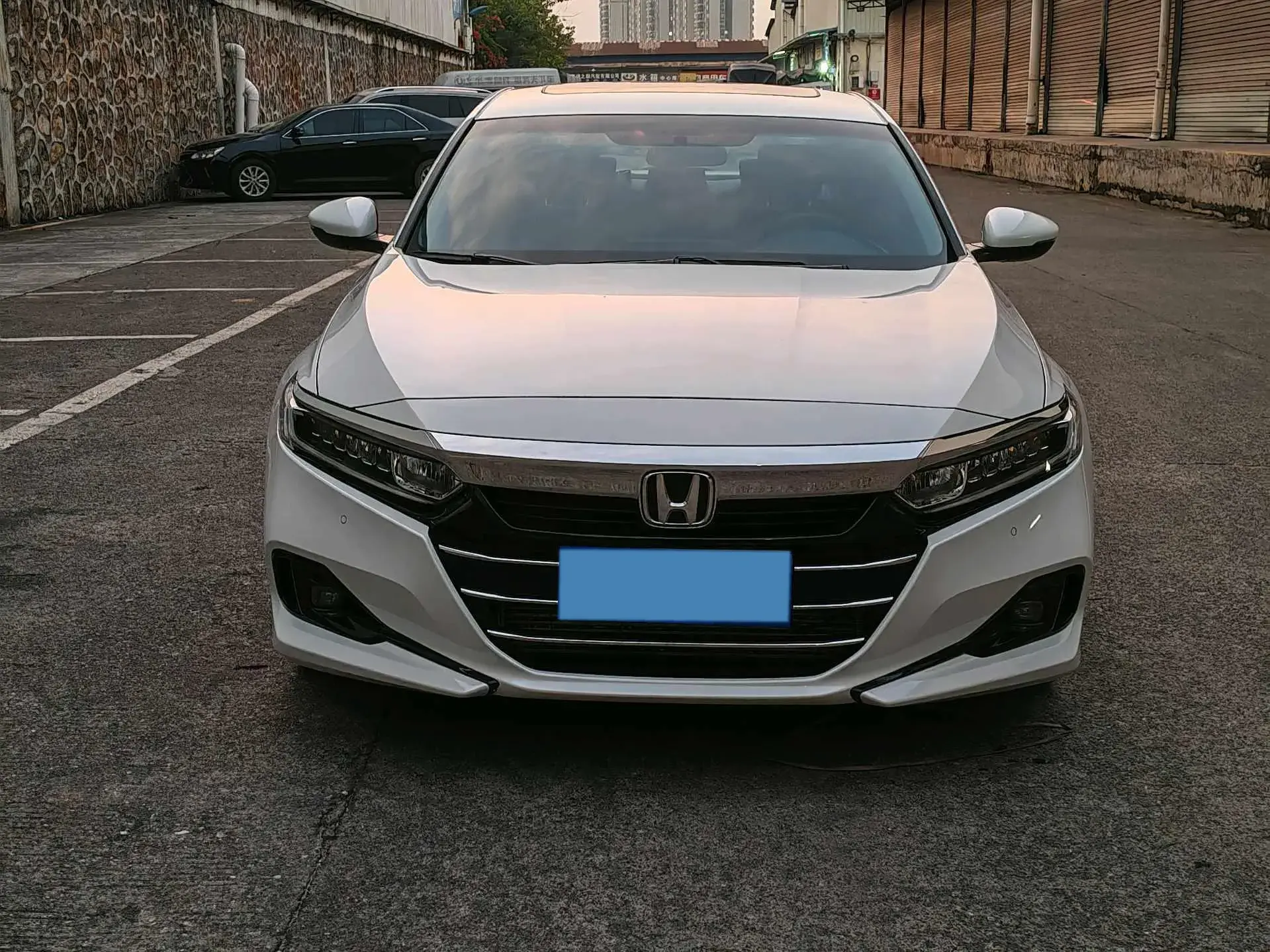 2022 HONDA ACCORD thumbnail 3