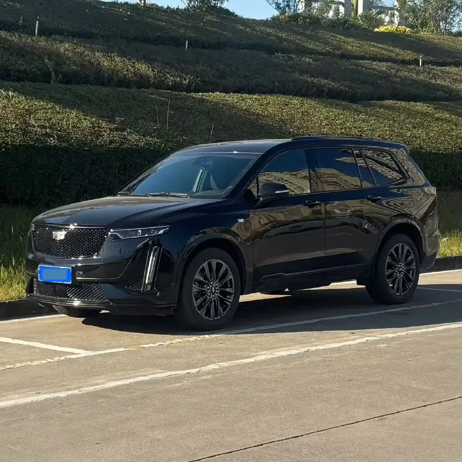 2025 Cadillac XT6 2.0T 237HP L4 9AT