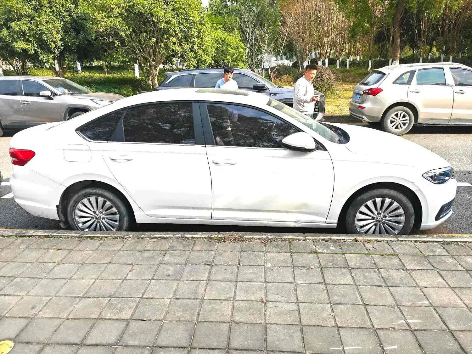 2018 SKODA KAROQ thumbnail 3